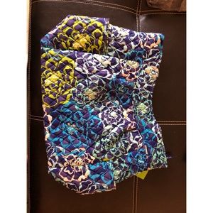 Vera Bradley pleated tote